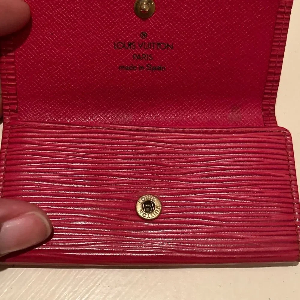 Louis Vuitton Epi Key Holder Case Red Textured 4-Key Organization Travel Luxury